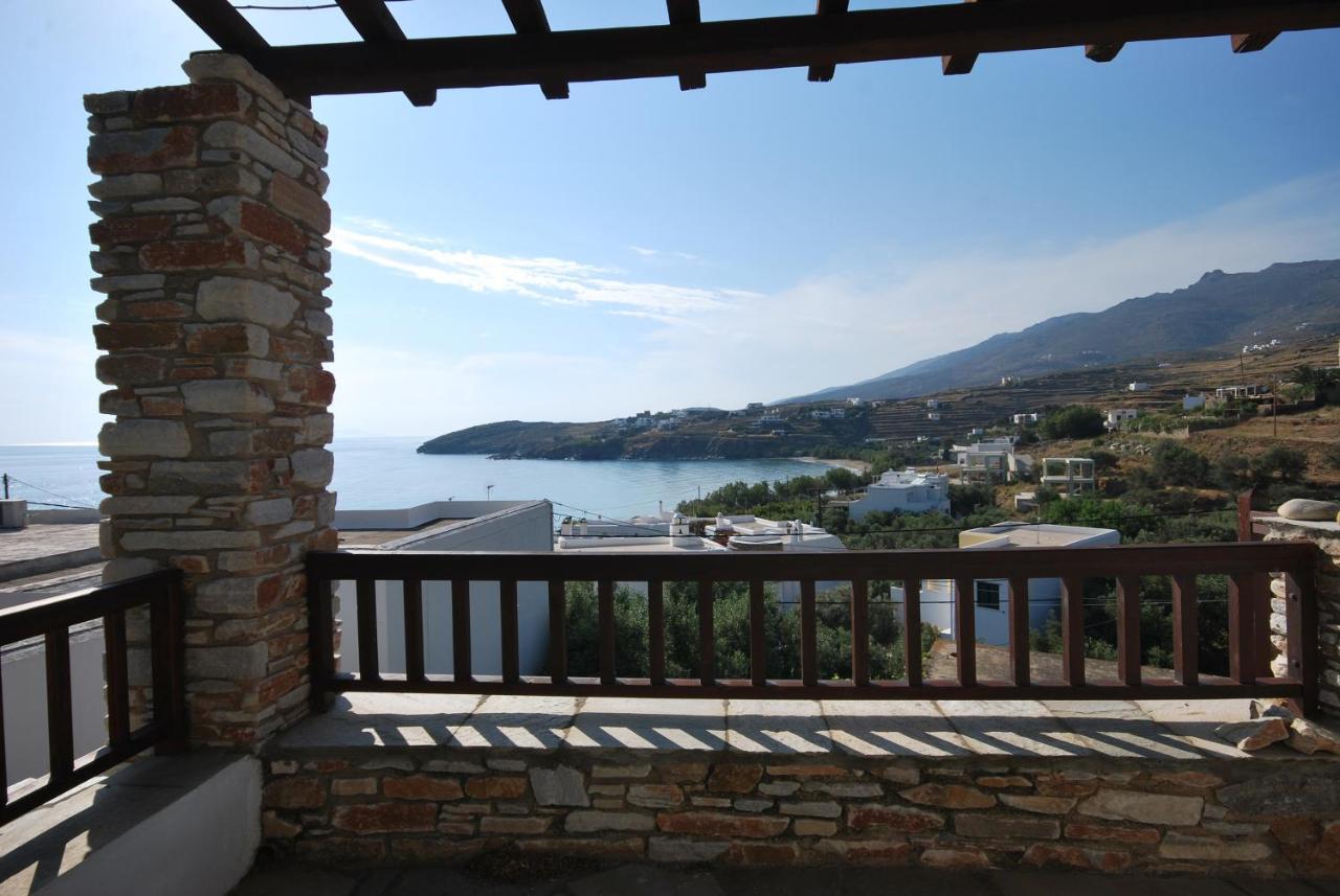 Romano garden house - land tales Agios Romanos Exterior foto